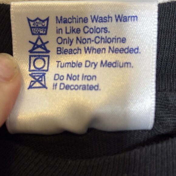 Vintage Hard Rock Cafe New Orleans Mardi Gras Black T-Shirt L Hanes Beefy-T 100% - Picture 7 of 9